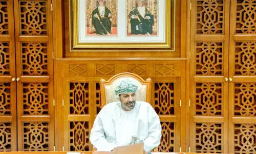 കോ​വി​ഡ്​: നി​യ​ന്ത്ര​ണ​ങ്ങ​ൾ ക​ടു​പ്പി​ച്ച്​ ഒ​മാ​ൻ