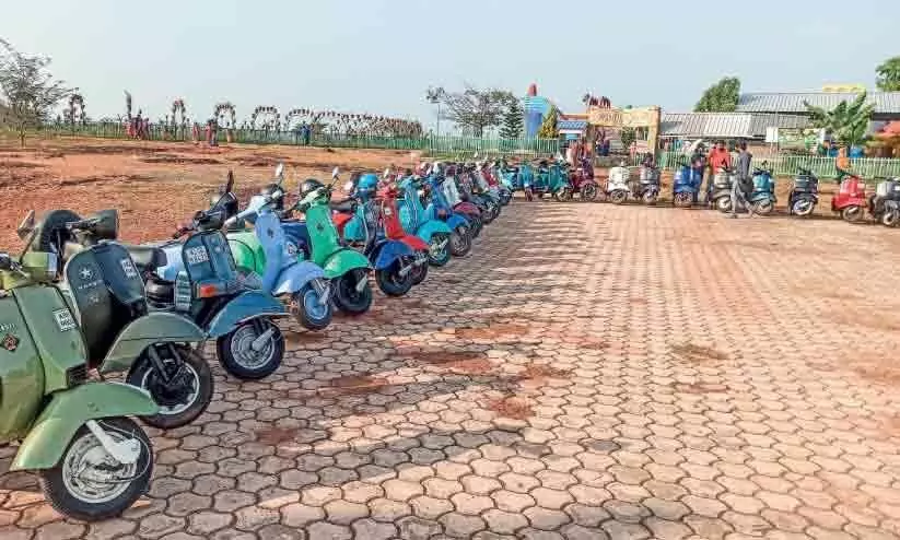 Old-fashioned scooters on display at kottakkunnu