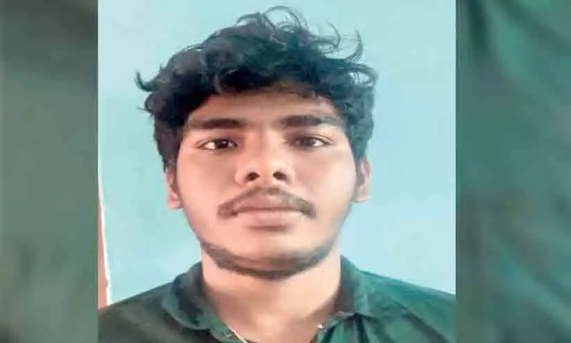 youth arrested with 15.5 liters of foreign liquor youth arrested with 15.5 liters of foreign liquor