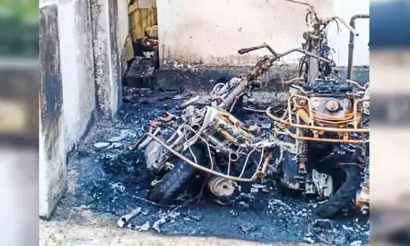 scootter burned in chengamanadu