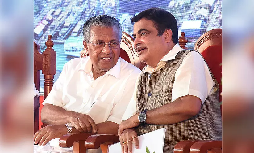 മുഖ്യമന്ത്രിയെ ഡൽഹിക്ക്​ ക്ഷണിച്ച്​ ഗഡ്​കരി; സ്വാഗതം ചെയ്​ത്​ പിണറായി