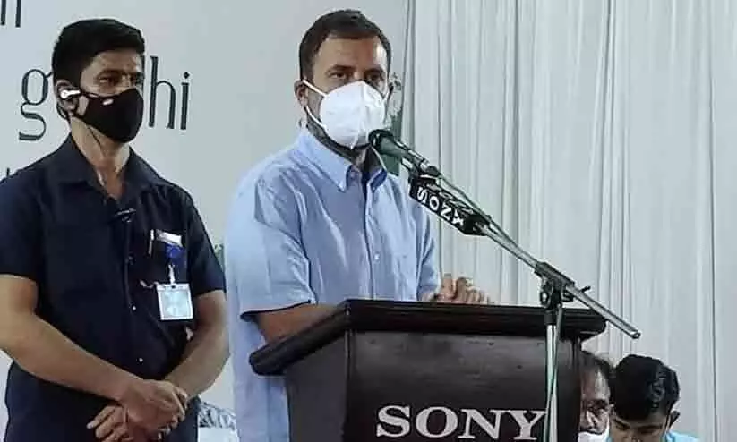 ബി.ജെ.പിക്ക് സി.പി.എമ്മിനോട് മൃദുസമീപനം; ഉന്നം കോൺഗ്രസ് -രാഹുൽ ഗാന്ധി ബി.ജെ.പിക്ക് സി.പി.എമ്മിനോട് മൃദുസമീപനം; ഉന്നം കോൺഗ്രസ് -രാഹുൽ ഗാന്ധി