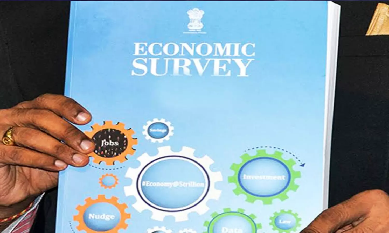 ജി.ഡി.പി 7.7 ശതമാനമായി ചുരുങ്ങുമെന്ന് സാമ്പത്തിക സർവെ