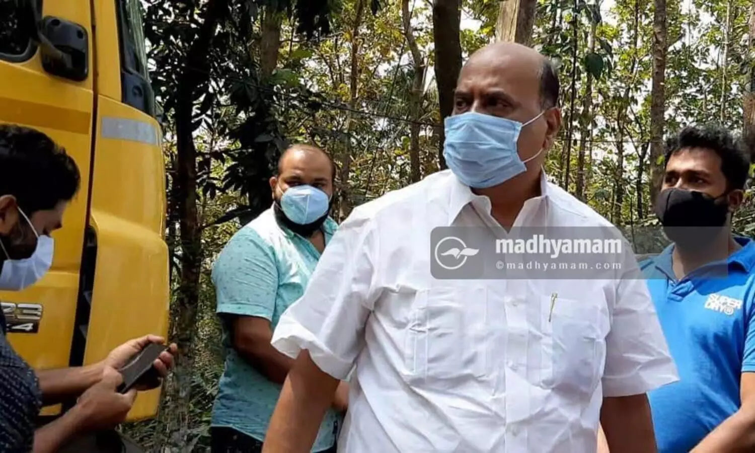 ടോറസുടമകളുടെ വില്ലത്തരത്തിന് നോ പറഞ്ഞ് മാണി സി. കാപ്പൻ താരമായി