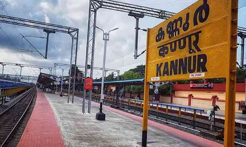 കണ്ണൂർ റെയിൽവേ സ്​റ്റേഷനിൽ ഓട്ടോമാറ്റിക്​ തെർമൽ സ്മാർട്ട് ഗേറ്റ് യാഥാർഥ്യമായി