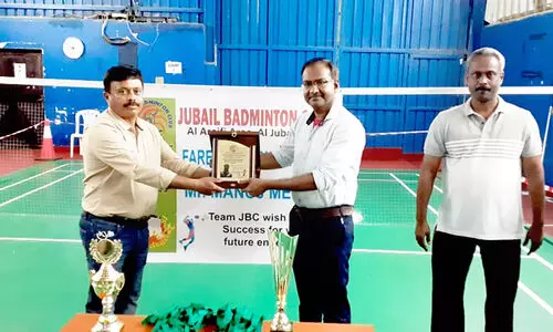 മ​നോ​ജ് മേ​നോ​ന് ബാ​ഡ്മി​ൻ​റ​ൺ ക്ല​ബ് യാ​ത്ര​യ​യ​പ്പ് ന​ൽ​കി