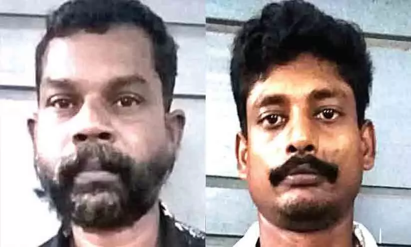 അയൽവാസിയുടെ കാൽ തല്ലിയൊടിച്ച കേസ്: രണ്ടുപേർ അറസ്റ്റിൽ അയൽവാസിയുടെ കാൽ തല്ലിയൊടിച്ച കേസ്: രണ്ടുപേർ അറസ്റ്റിൽ