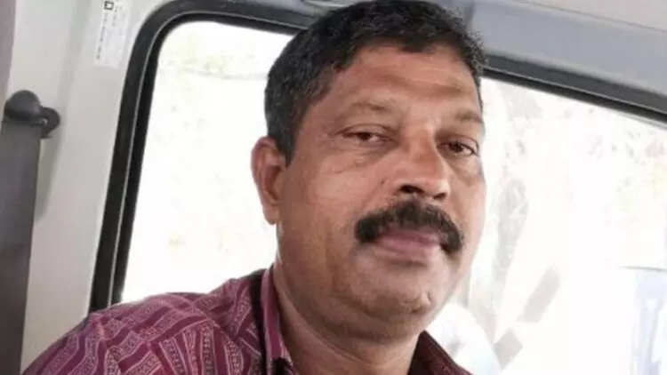 വാഹനാപകടത്തിൽ മരിച്ച പുനലൂർ സ്വദേശിയുടെ മൃതദേഹം അബഹയിൽ ഖബറടക്കി വാഹനാപകടത്തിൽ മരിച്ച പുനലൂർ സ്വദേശിയുടെ മൃതദേഹം അബഹയിൽ ഖബറടക്കി