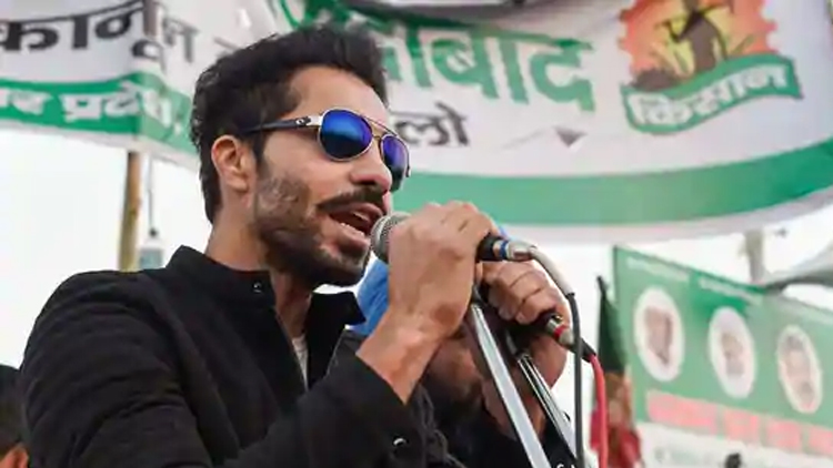 െചങ്കോട്ട അക്രമം: സത്യം പുറത്തുകൊണ്ടുവരാൻ സമയംവേണമെന്ന് ദീപ് സിദ്ദു െചങ്കോട്ട അക്രമം: സത്യം പുറത്തുകൊണ്ടുവരാൻ സമയംവേണമെന്ന് ദീപ് സിദ്ദു