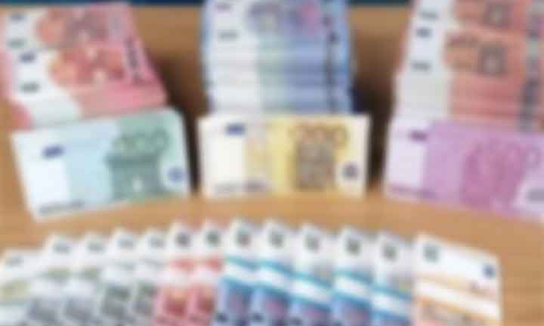 കള്ളപ്പണ, കൈക്കൂലി കേസുകളിൽ 32 പേർ പിടിയിൽ