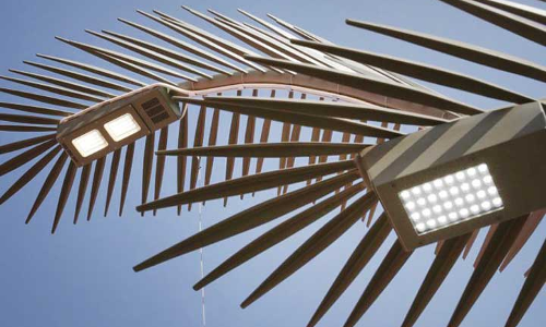 പുതിയ അലങ്കാര വിളക്കുകൾ; കോർണിഷ്​ കൂടുതൽ സുന്ദരിയാകും