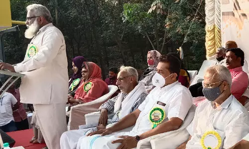 ഇസ്ലാമിെൻറ പഞ്ചസ്തംഭങ്ങളിൽ ഏറെ അവഗണിക്കപ്പെടുന്നത് സകാത് –എം.െഎ. അബ്ദുൽ അസീസ് ഇസ്ലാമിെൻറ പഞ്ചസ്തംഭങ്ങളിൽ ഏറെ അവഗണിക്കപ്പെടുന്നത് സകാത് –എം.െഎ. അബ്ദുൽ അസീസ്