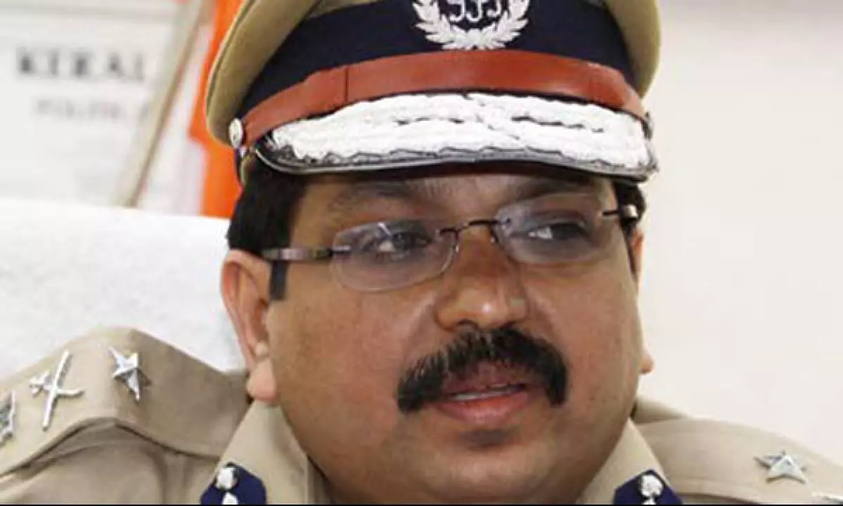 Thachankary told to enquiry in assets case