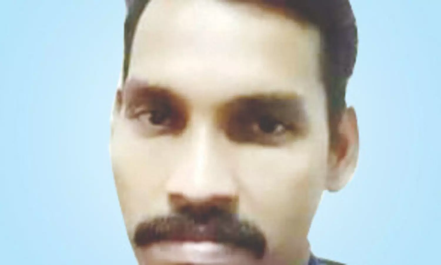 തെ​ങ്ങ് വീ​ണ് തൊ​ഴി​ലാ​ളി മ​രി​ച്ചു