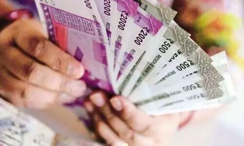 മ​ദ്​​റ​സ അ​ധ്യാ​പ​ക​രു​ടെ പെ​ൻ​ഷ​ൻ ഒരു വർഷമായി കു​ടി​ശ്ശി​ക; എട്ടുകോടി വേണ്ടിടത്ത്​ വഖഫ്​ ബോർഡിന്​ സർക്കാർ അനുവദിച്ചത്​ രണ്ടുകോടി