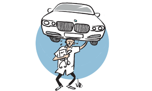 സ്വാശ്രയക്കൊള്ള​; ആഡംബരക്കാറുകളും പി.എഫ്​ പിഴയും വിദ്യാർഥികളുടെ ചെലവിൽ