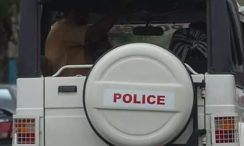 chain, theft, Police,