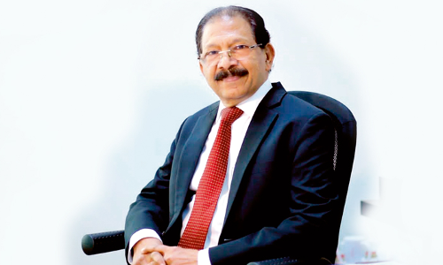 യു.എ.ഇയിലെ വിദ്യാഭ്യാസ വിപ്ലവത്തിന് ഒരു മലയാളി കൈയൊപ്പ് യു.എ.ഇയിലെ വിദ്യാഭ്യാസ വിപ്ലവത്തിന് ഒരു മലയാളി കൈയൊപ്പ്