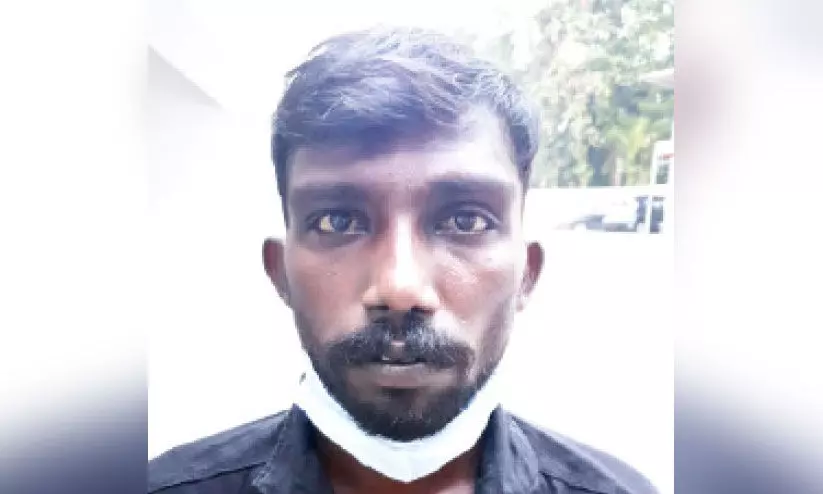 മോ​ഷ​ണ​​ക്കേ​സി​ൽ അ​റ​സ്​​റ്റി​ൽ