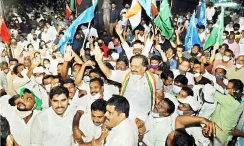 യു.ഡി.എഫിനും കോൺഗ്രസിനും ഉണർവ്​​ പകർന്ന്​ ​ഐശ്വര്യ കേരള യാത്ര കണ്ണൂർ ജില്ലയിൽ