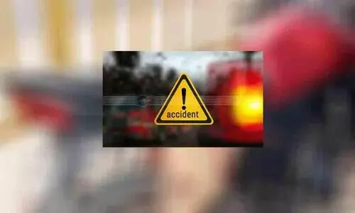 house wife escaped in accident