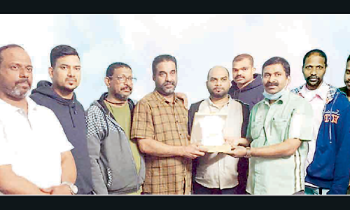 അ​ബ്​​ദു​റ​ഹ്​​മാ​ന് കേ​ളി​യു​ടെ യാ​ത്ര​യ​യ​പ്പ്