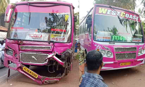കോഴി​ക്കോട്​ -കണ്ണൂർ റൂട്ടിൽ ബസുകളുടെ ചേസിങ് വീണ്ടും​ തുടങ്ങി; കൂട്ടിയിടിച്ചു, വൻദുരന്തം ഒഴിവായത്​ തലനാരിഴക്ക്​
