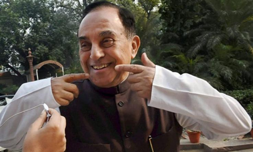 രാമന്‍റെ ഇന്ത്യയിൽ പെട്രോളിന്​ 93 രൂപ, രാവണന്‍റെ ലങ്കയിൽ 51-പരിഹസിച്ച്​ സ്വാമി