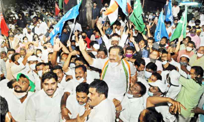 യു.ഡി.എഫിനും കോൺഗ്രസിനും ഉണർവ്​​ പകർന്ന്​ ​ഐശ്വര്യ കേരള യാത്ര കണ്ണൂർ ജില്ലയിൽ