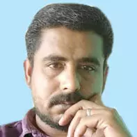 ലോ​റി​യി​ടി​ച്ച്​ ബൈ​ക്ക് യാ​ത്രി​ക​ൻ മ​രി​ച്ചു