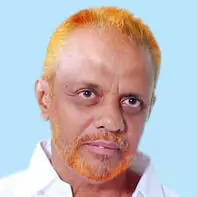 അ​ക്ബ​ർ ത​ങ്ങ​ൾ