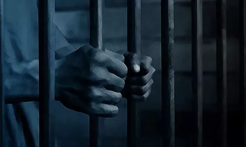 തൈര്​ കഴിച്ചതിന്​ ഭാര്യയെ കുത്തിക്കൊല്ലാൻ ശ്രമിച്ച കേസിൽ യുവാവിന്​ എട്ട്​ വർഷം തടവ്​