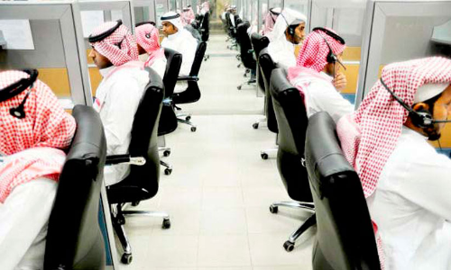 ഉത്തരവിറങ്ങി; ഒാൺലൈൻ ഉപഭോക്തൃ സേവന േജാലികൾ ഇനി സൗദികൾക്കു മാത്രം ഉത്തരവിറങ്ങി; ഒാൺലൈൻ ഉപഭോക്തൃ സേവന േജാലികൾ ഇനി സൗദികൾക്കു മാത്രം