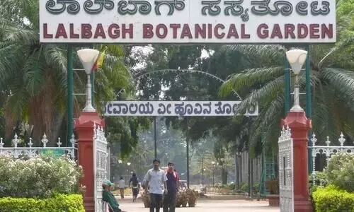 ലാ​ൽ​ബാ​ഗി​ൽ പ്ര​വേ​ശ​ന, പാ​ർ​ക്കി​ങ് ഫീ​സ് ഉ​യ​ർ​ത്തി