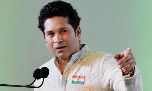 അയാൾ ലോകത്തെ മികച്ച ആൾ റൗണ്ടർമാരിലൊരാളായിത്തീരും; പ്രവചനവുമായി സചിൻ