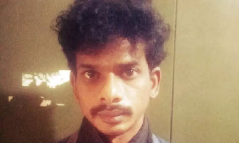 സ്കൂൾ വിദ്യാർഥിക്ക് നേരെ ലൈംഗികാതിക്രമം; യുവാവ് അറസ്റ്റിൽ സ്കൂൾ വിദ്യാർഥിക്ക് നേരെ ലൈംഗികാതിക്രമം; യുവാവ് അറസ്റ്റിൽ