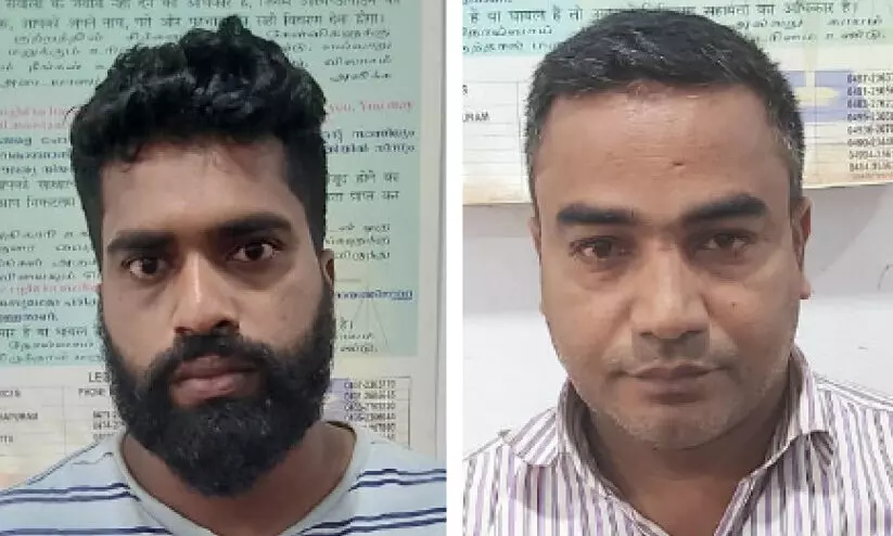 സ്വ​ര്‍ണ ഏ​ജ​ൻ​റ​ു​മാ​രെ കാ​റി​ല്‍ ത​ട്ടി​ക്കൊ​ണ്ടു​പോ​യി ക​വ​ർ​ച്ച: ര​ണ്ടു​പേ​ര്‍ പി​ടി​യി​ൽ