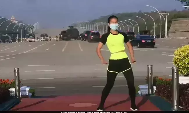 പിന്നിൽ പട്ടാള അട്ടിമറി; കഥയറിയാതെ ഏറോബിക്​സ്​ ഡാൻസറുടെ കലാപ്രകടനം- വൈറലായി മ്യാൻമർ വിഡിയോ