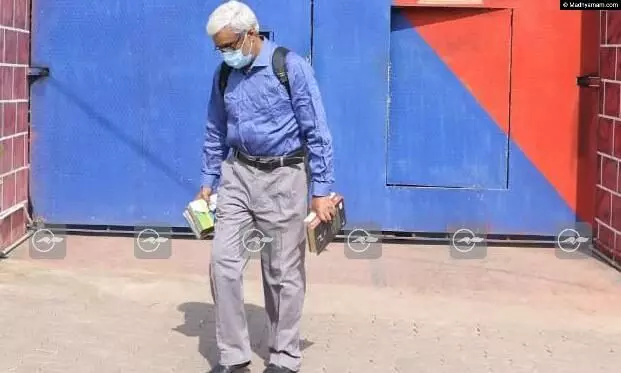 ശിവശങ്കർ ജയിലിൽനിന്ന്​ പുറത്തിറങ്ങി