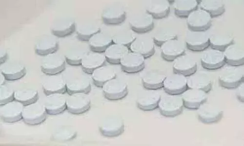 വ്യാ​ജ വ​യാ​ഗ്ര ഗു​ളി​ക​ക​ള്‍ വി​റ്റ ഫാ​ര്‍മ​സി​സ്​​റ്റി​ന് പി​ഴ