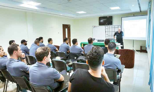 ഇ​മാ​റാ​ത്തി പ​രി​ശീ​ല​ക​രെ വ​ള​ർ​ത്തി​യെ​ടു​ക്കാ​ൻ​ പ​ദ്ധ​തി​ക​ളു​മാ​യി സ്​​പോ​ർ​ട്​​സ്​ കൗ​ൺ​സി​ൽ