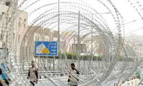 കോ​വി​ഡ് കേ​സു​ക​ൾ വ​ർ​ധി​ക്കു​ന്നു; ലോ​ക്ഡൗ​ൺ ഭീ​തി​യി​ൽ ജ​നം