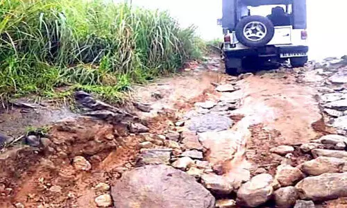 കേ​ന്ദ്ര ബ​ജ​റ്റി​ൽ പ്ര​ഖ്യാ​പി​ച്ച വാ​ഹ​നം പൊ​ളി​ക്ക​ൽ: ഹൈ​റേ​ഞ്ചി​ലെ ച​ങ്ക്​ ജീ​പ്പു​ക​ൾ​ക്ക്​ മ​ര​ണ​മ​ണി​യാ​കു​മോ..