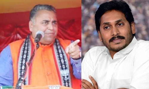 ജഗന് എല്ലാവരെയും ക്രിസ്ത്യാനികളാക്കണം; ആന്ധ്രയിൽ മതപരിവർത്തന നിരോധന നിയമം കൊണ്ടുവരുമെന്ന് ബി.ജെ.പി നേതാവ് ജഗന് എല്ലാവരെയും ക്രിസ്ത്യാനികളാക്കണം; ആന്ധ്രയിൽ മതപരിവർത്തന നിരോധന നിയമം കൊണ്ടുവരുമെന്ന് ബി.ജെ.പി നേതാവ്