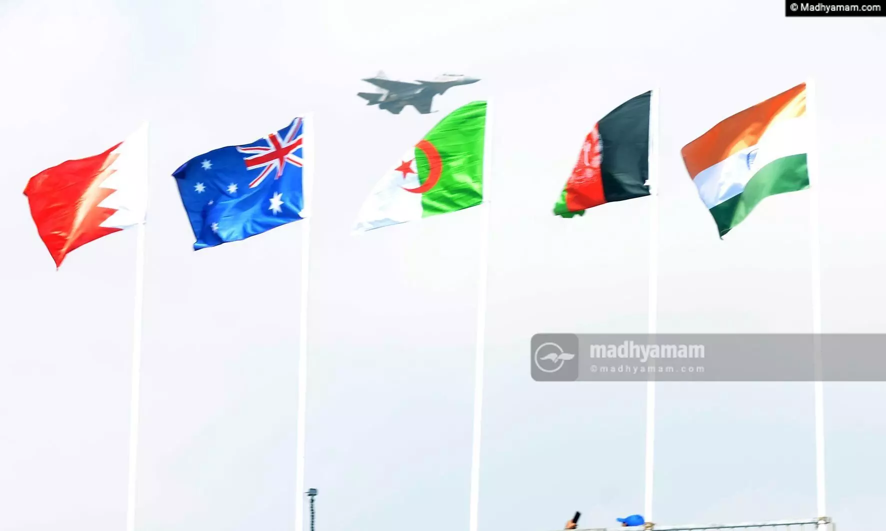 സല്യൂട്ട് ഇന്ത്യ... സല്യൂട്ട് ഇന്ത്യ...