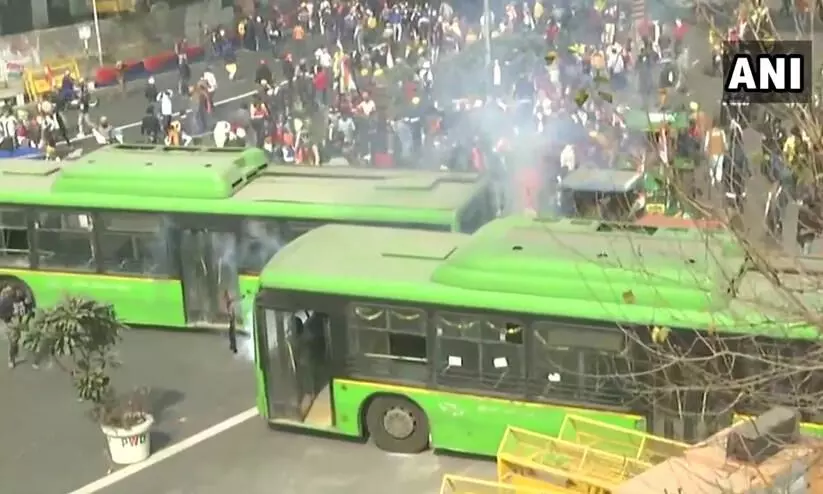 Kejriwal govt orders DTC to withdraw buses given to Delhi Police