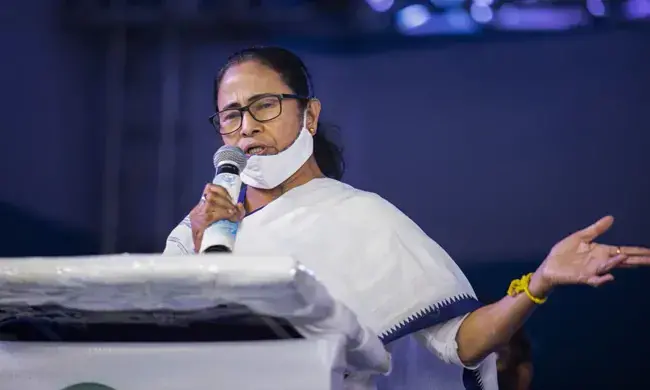 ബംഗാളിൽ ബി.ജെ.പി രഥയാത്രയെ വെട്ടാൻ മറ്റൊരു റാലിയുമായി മമതയും തൃണമൂലും