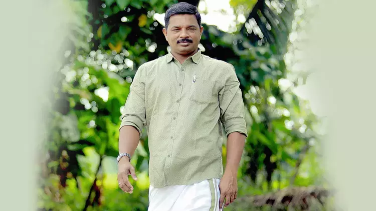 വി​ശ്വാസത്തിൽ പണിതുയർത്തിയ കരുത്തിൽ ഡാലിയ ബിൽഡേഴ്​സ്​
