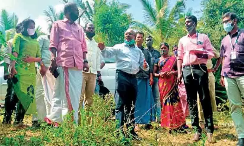 caste discrimination in the cemetery; Order to make public cemetery caste discrimination in the cemetery; Order to make public cemetery