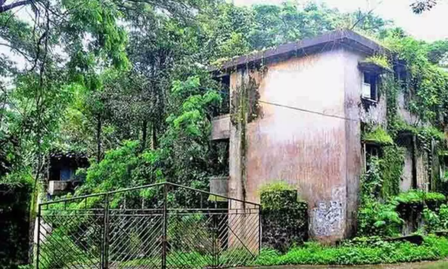 Mavoor Grasim Rayons companys 294 crore compensation appeal was rejected